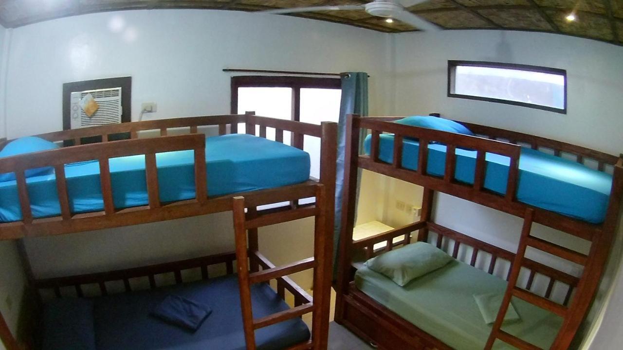 Footprints Homestay (Adults Only) General Luna  Exterior photo